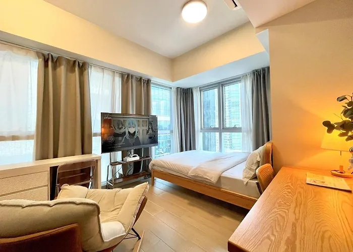 Uptown Parksuites - Elegant 2 Bedroom Unit With Balcony In Bgc * Manila