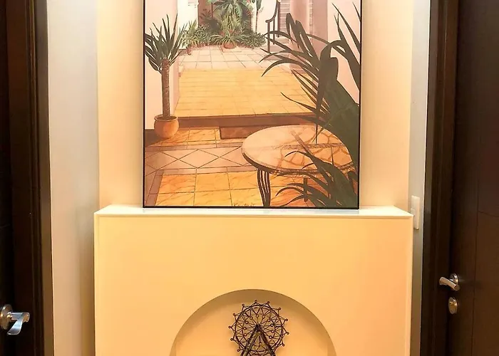Apartment Uptown Parksuites - Elegant 2 Bedroom Unit With Balcony In Bgc *